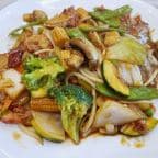 Best BBQ Pork Chop Suey叉烧杂碎 in Eastvale, CA